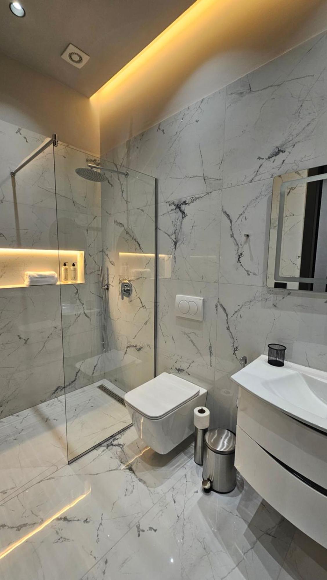 The Roots Boutique Hotel شكودر المظهر الخارجي الصورة