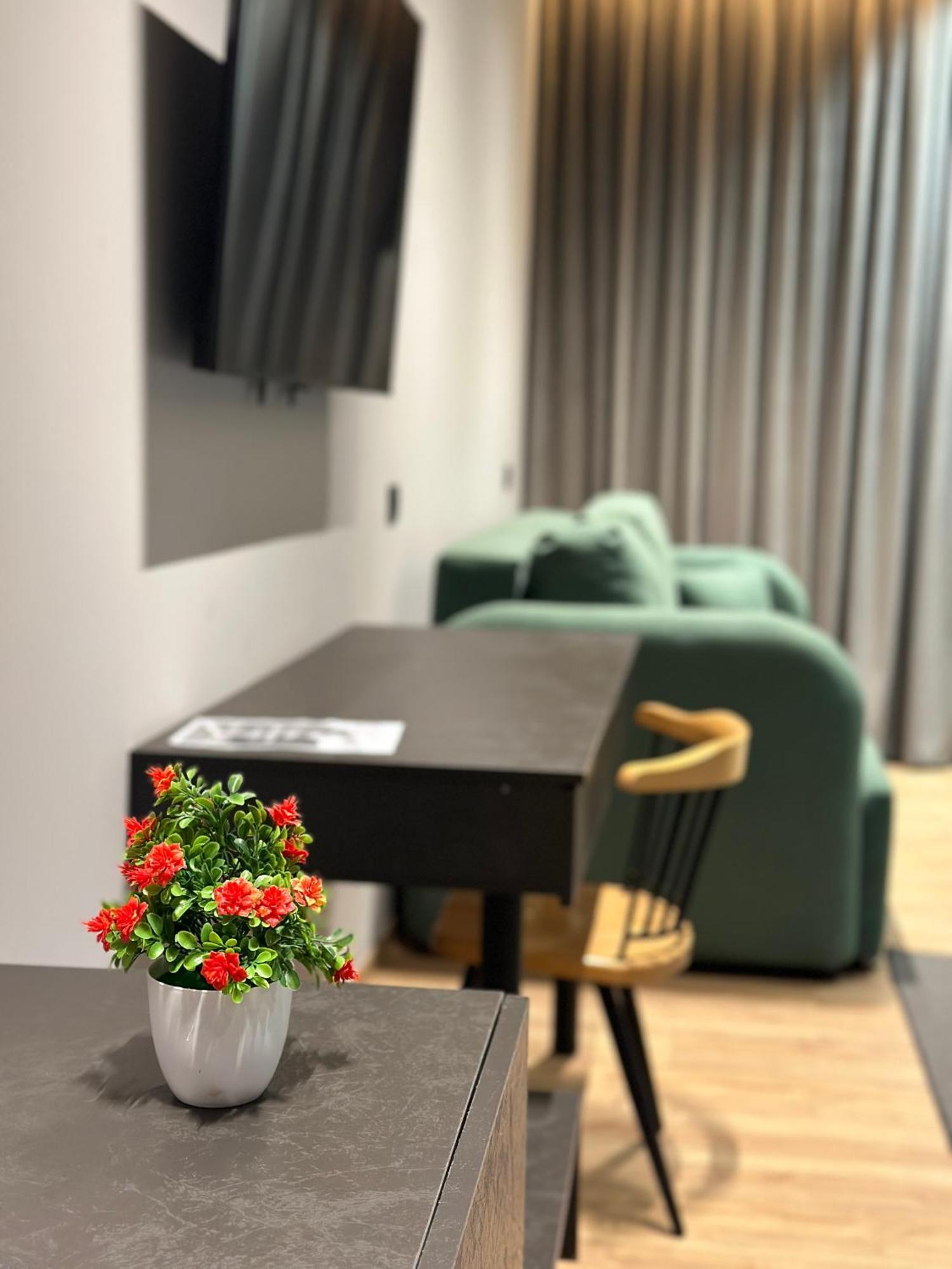 The Roots Boutique Hotel شكودر المظهر الخارجي الصورة